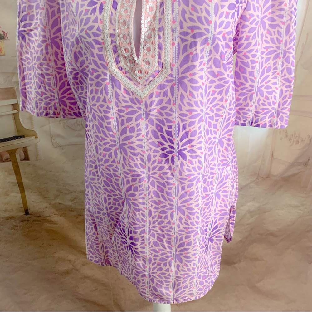 NEW Robert Graham Floral Promise Blouse - Picture 3 of 11